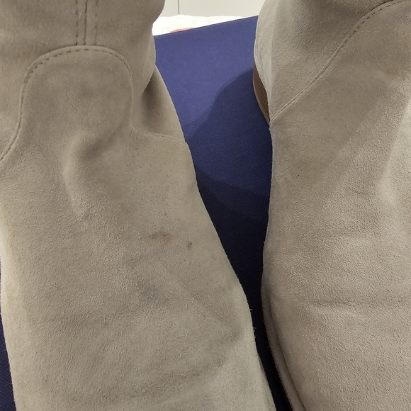 Stuart Weitzman Light Grey Suede Boots - Picture 15 of 15